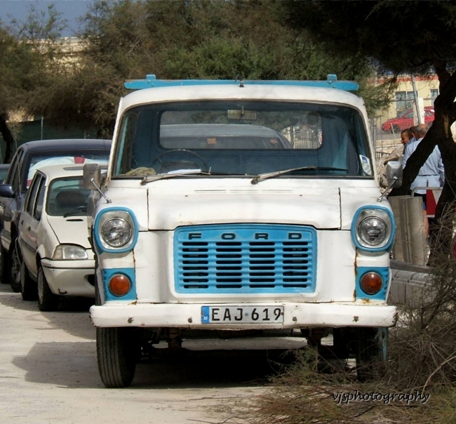 Old Ford Pick-Up Malta